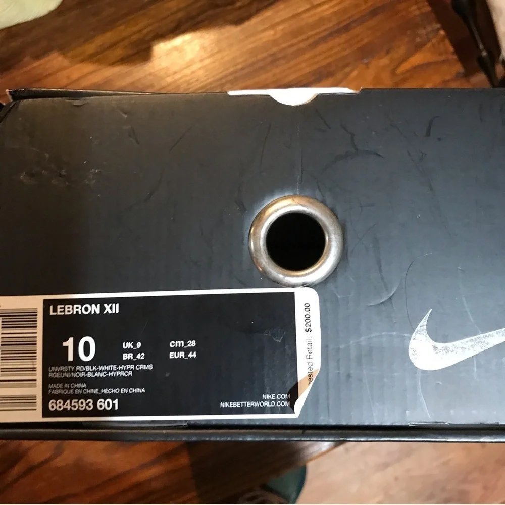 👟Nike Lebron XII Heart of a Lion Sneakers